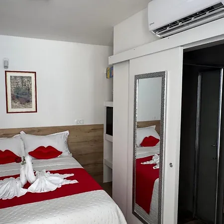 Edison In Center Of Town Apartman Split