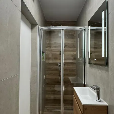 Apartman Edison In Center Of Town